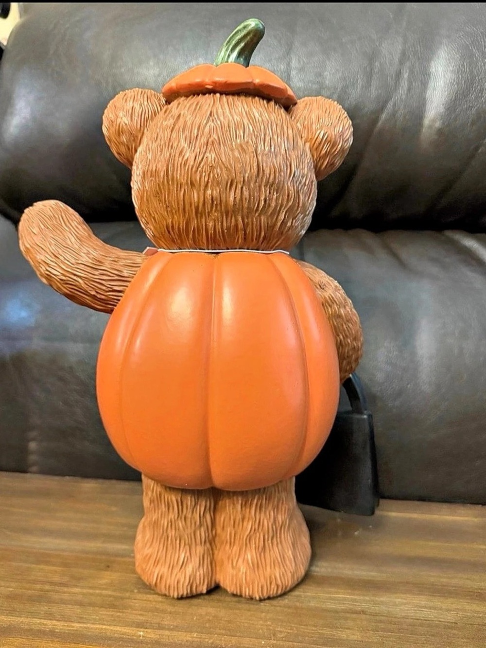 Timeless Finds Halloween Bear Pumpkin Figurine Halloween Decor NWT - Picture 2 of 3